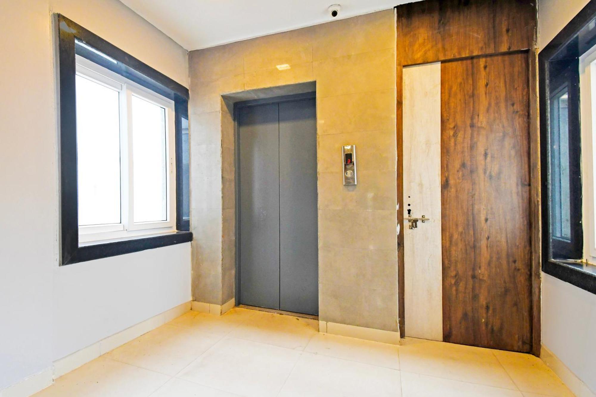Super Townhouse Mancheswar Industrial Estate Hotel Bhubaneswar Exterior photo